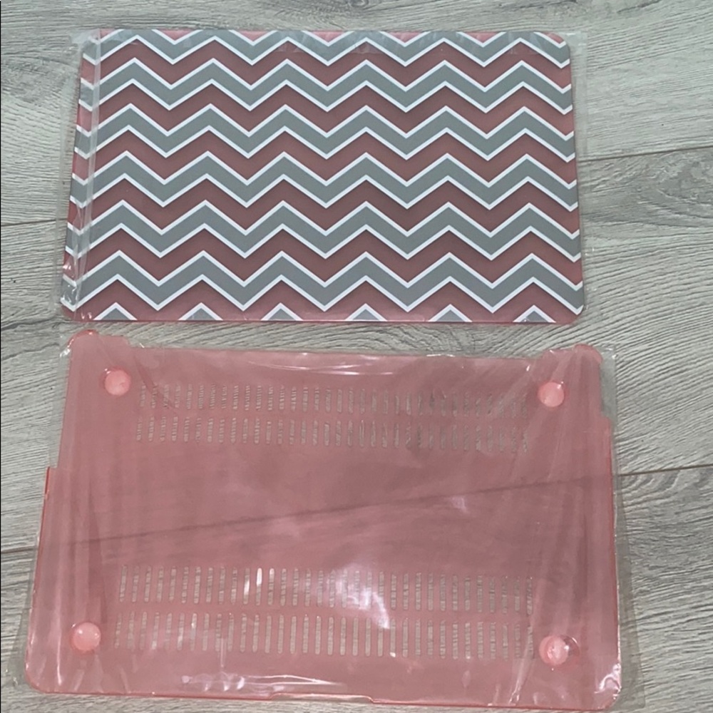 BRAND NEW MACBOOK AIR 11’ COMPUTER CASE